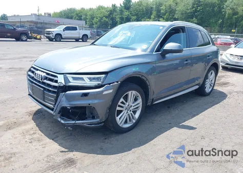 2018 Audi Q5 2.0T Premium/2.0T Tech Premium z USA, uszkodzony, nr VIN WA1BNAFY9J2052451